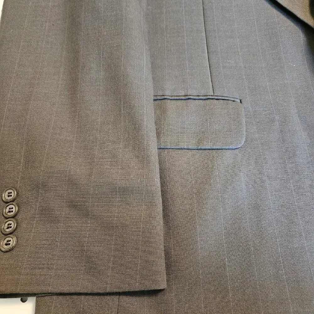 Mens Andhurst blazer jacket sports coat 44L Brown Faint Gray Pinstripes USA